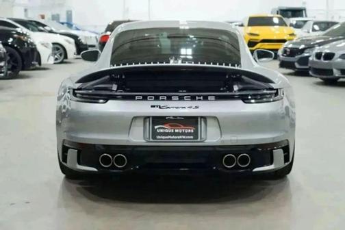 2022 Porsche 911 Carrera 4S