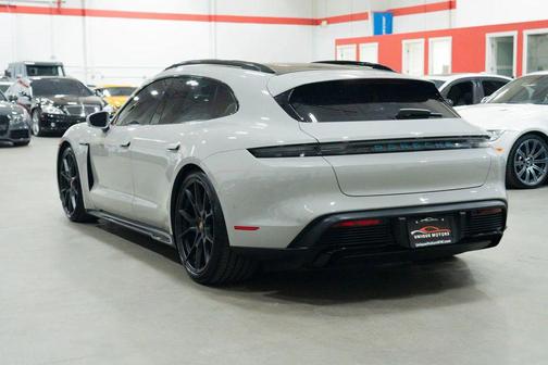 2024 Porsche Taycan GTS