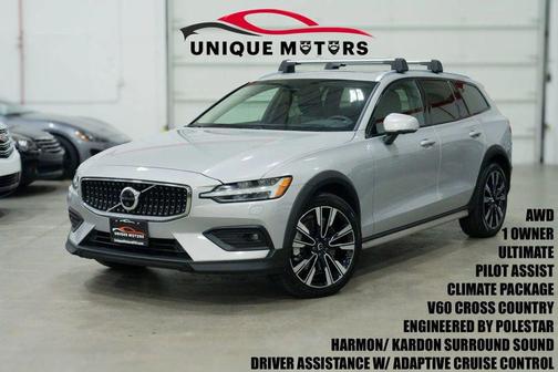 2023 Volvo V60 Cross Country B5 Ultimate