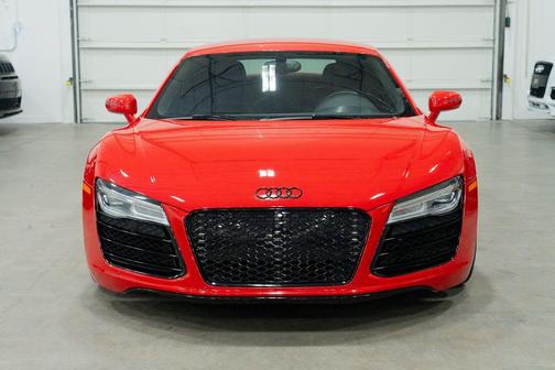 Brilliant Red 2014 Audi R8 4.2