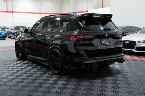 Black Sapphire Metallic 2022 BMW X5 M Base