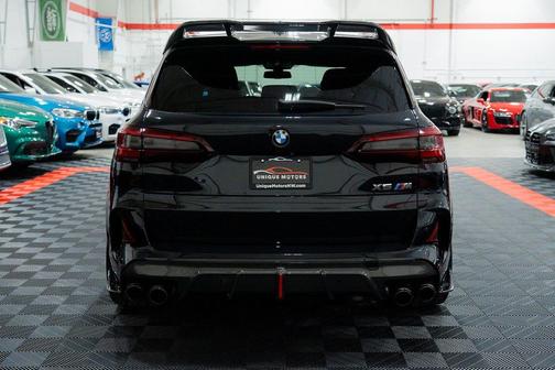 Black Sapphire Metallic 2022 BMW X5 M Base