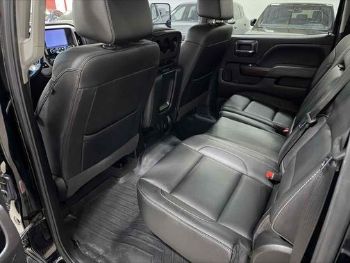 Onyx Black 2019 GMC Sierra 2500 SLT