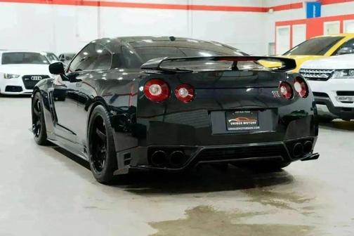 2014 Nissan GT-R Track Edition