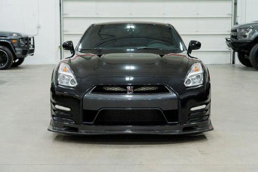 2014 Nissan GT-R Track Edition
