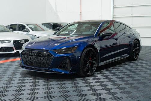 Navarra Blue Metallic 2021 Audi RS 7 4.0T