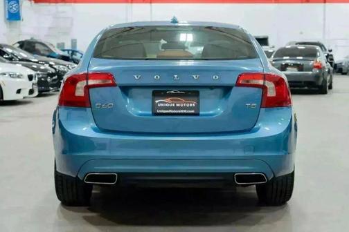 2015 Volvo S60 T5 Premier Plus