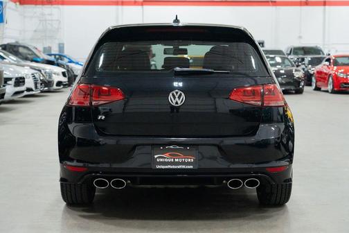Deep Black Pearl 2016 Volkswagen Golf R 4-Door