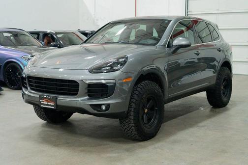 2016 Porsche Cayenne Cayenne