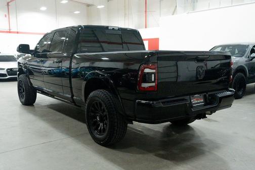 Diamond Black Crystal Pearlcoat 2020 RAM 3500 Limited Mega Cab 4x4 6'4' Box
