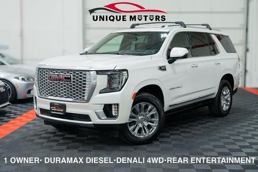 White Frost Tricoat 2024 GMC Yukon Denali