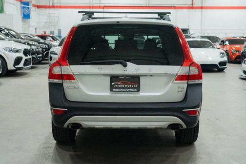 2015 Volvo XC70 T6 Platinum