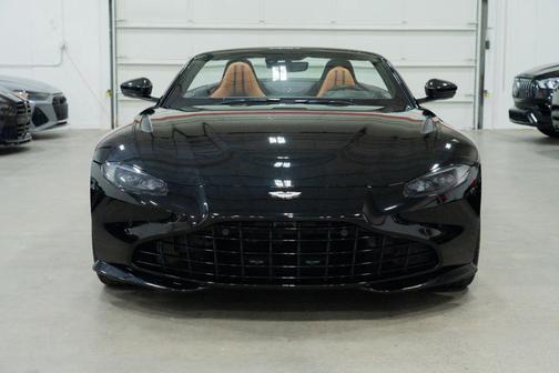 2022 Aston Martin Vantage Roadster