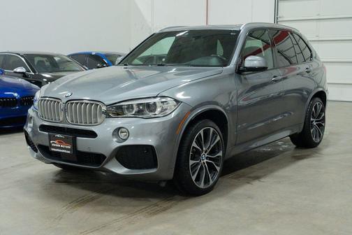 Space Gray Metallic 2018 BMW X5 xDrive50i