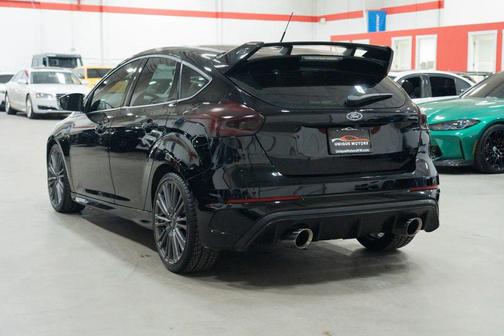 2017 Ford Focus RS Base