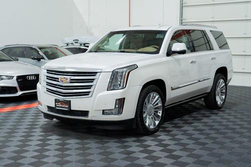 Crystal White Tricoat 2016 Cadillac Escalade Platinum