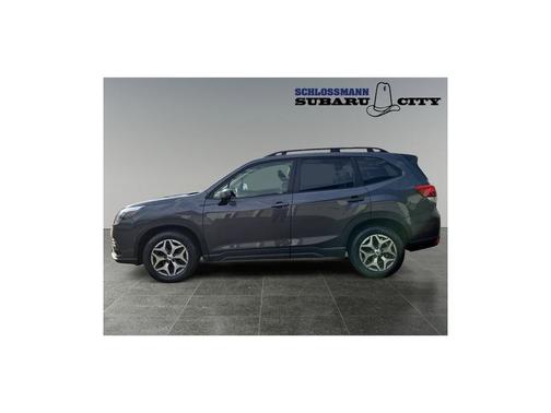 Magnetite Gray Metallic 2024 Subaru Forester Premium