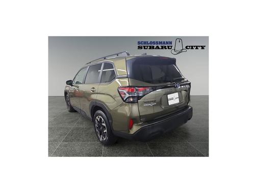 Autumn Green Metallic 2025 Subaru Forester Premium
