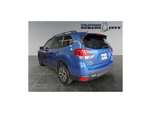 Horizon Blue Pearl 2023 Subaru Forester Premium