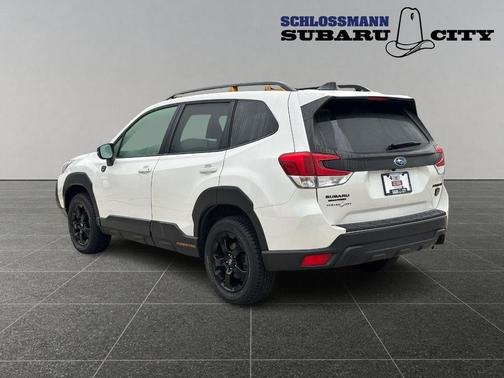 Crystal White Pearl 2024 Subaru Forester Wilderness