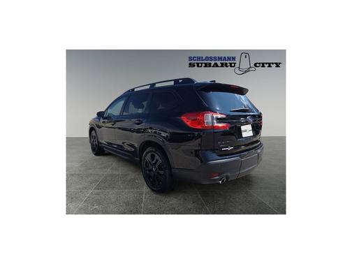 Crystal Black Silica 2023 Subaru Ascent Onyx Edition