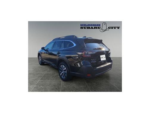 Crystal Black Silica 2025 Subaru Outback Premium