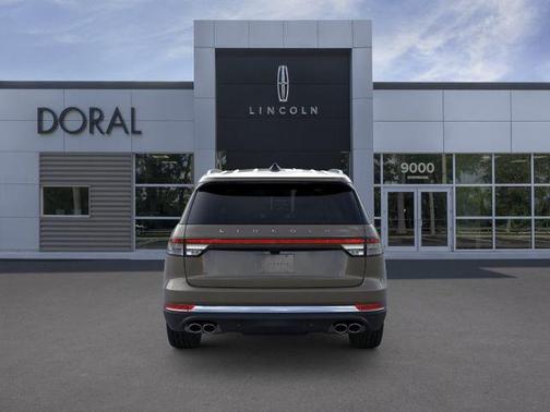 Harbor Gray 2026 Lincoln Aviator Premiere