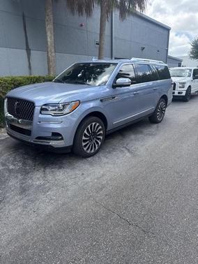 2024 Lincoln Navigator L Black Label