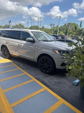 2022 Lincoln Navigator Reserve