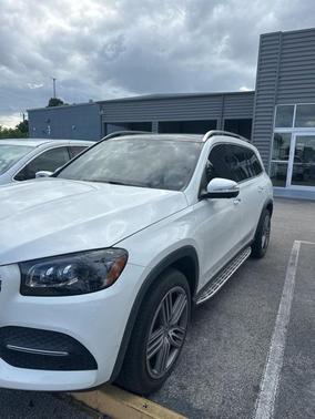 2022 Mercedes-Benz GLS 450 4MATIC