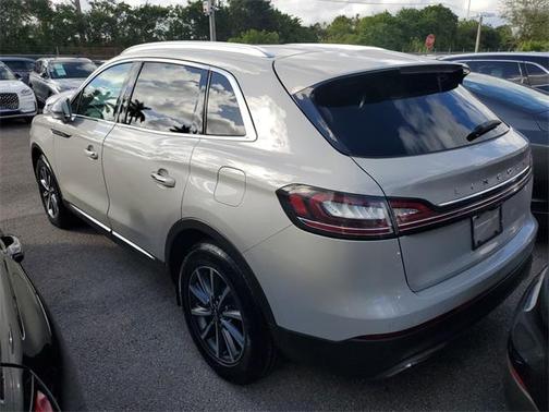 2021 Lincoln Nautilus Standard