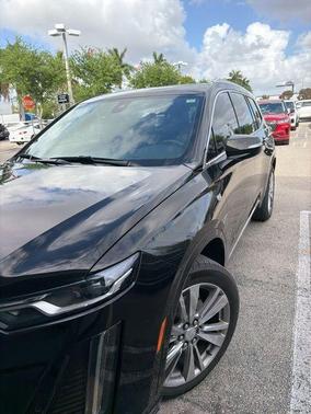 Stellar Black Metallic 2023 Cadillac XT6 Premium Luxury FWD