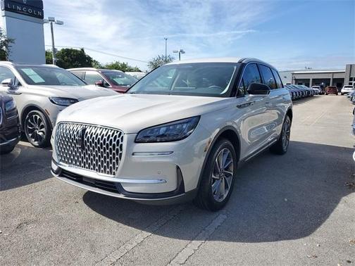 2023 Lincoln Corsair Standard