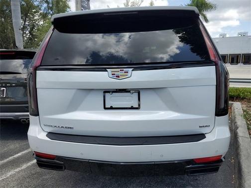 2021 Cadillac Escalade ESV Sport