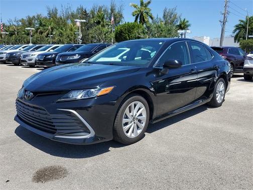 2022 Toyota Camry LE