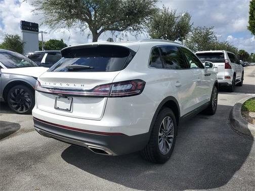 2023 Lincoln Nautilus Standard