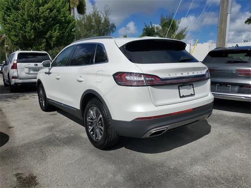 2023 Lincoln Nautilus Standard