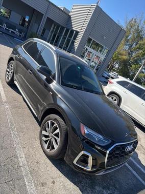 2023 Audi Q5 45 S line quattro Premium