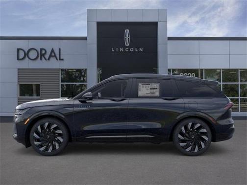 2025 Lincoln Nautilus Reserve