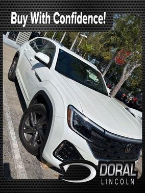 2024 Volkswagen Atlas Cross Sport 2.0T SEL R-Line