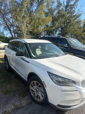 2022 Lincoln Corsair Standard