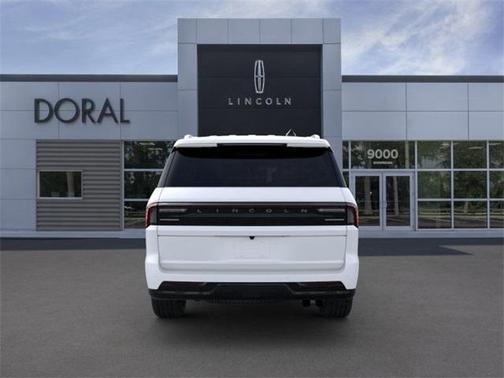2025 Lincoln Navigator Reserve