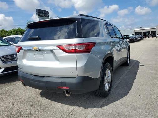 2021 Chevrolet Traverse LT Cloth