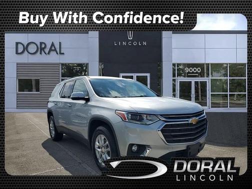 2021 Chevrolet Traverse LT Cloth