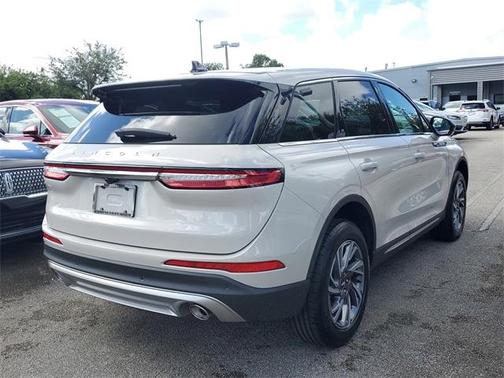 2024 Lincoln Corsair Premiere