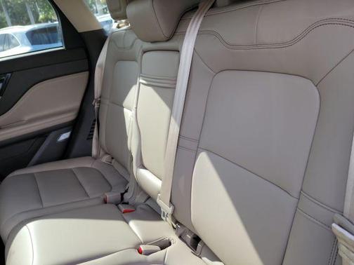White Metallic 2024 Lincoln Corsair Premiere