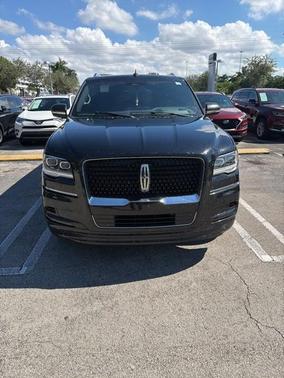 2023 Lincoln Navigator L Reserve