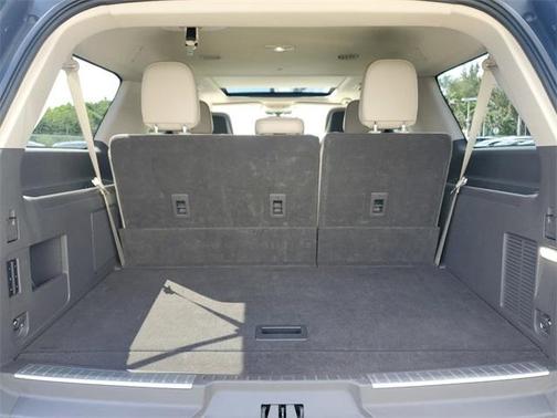 2023 Lincoln Navigator L Reserve