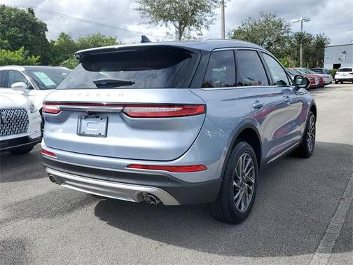 2022 Lincoln Corsair Standard