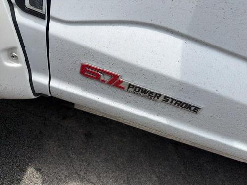 Oxford White 2024 Ford F-250 King Ranch